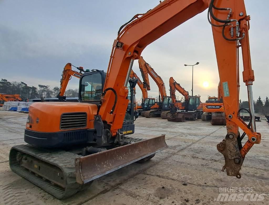 Doosan DX 85 R-3 Mini pelle 7t-12t