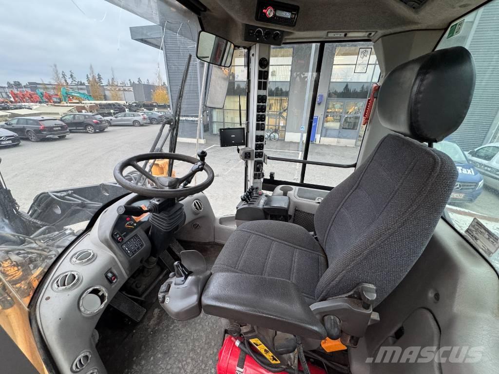 Volvo L 120 F Chargeuse sur pneus