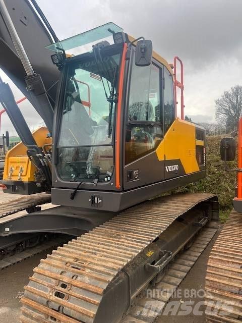 Volvo EC220EL Pelle sur chenilles