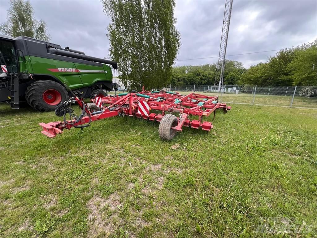 Kverneland CTC Déchaumeur, cultivateur