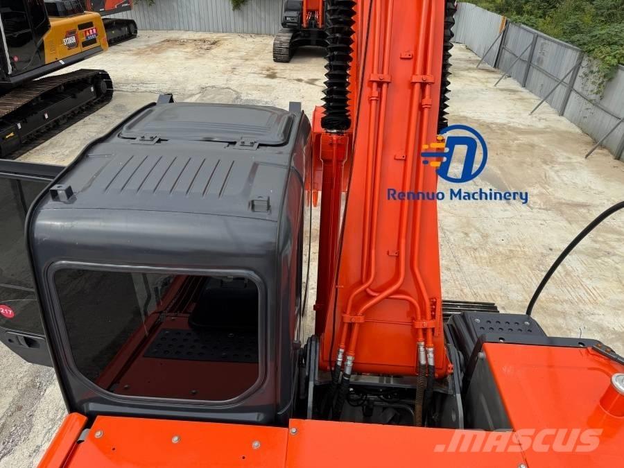 Hitachi ZX 240 Pelle sur chenilles