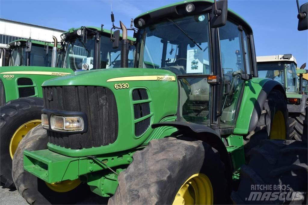 John Deere 6330 Tracteur