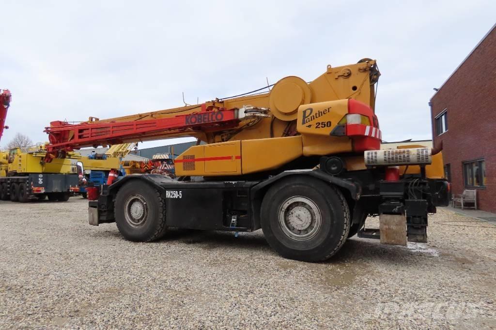 Kobelco RK 250-3 Grues mobiles