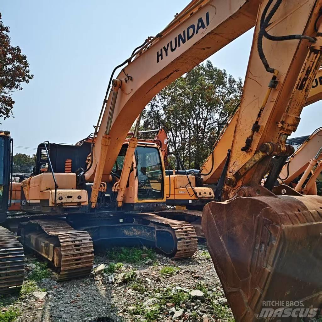 Hyundai Robex 305 LC Pelle sur chenilles