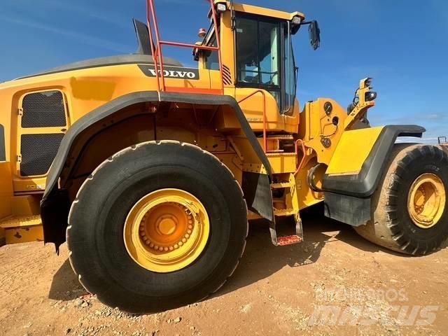 Volvo L 220 H Chargeuse sur pneus