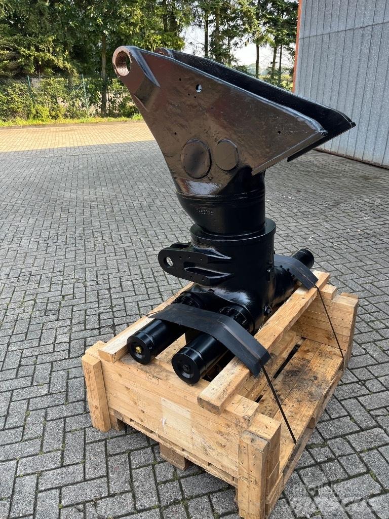 John Deere CH 7 / G Bras et Godet