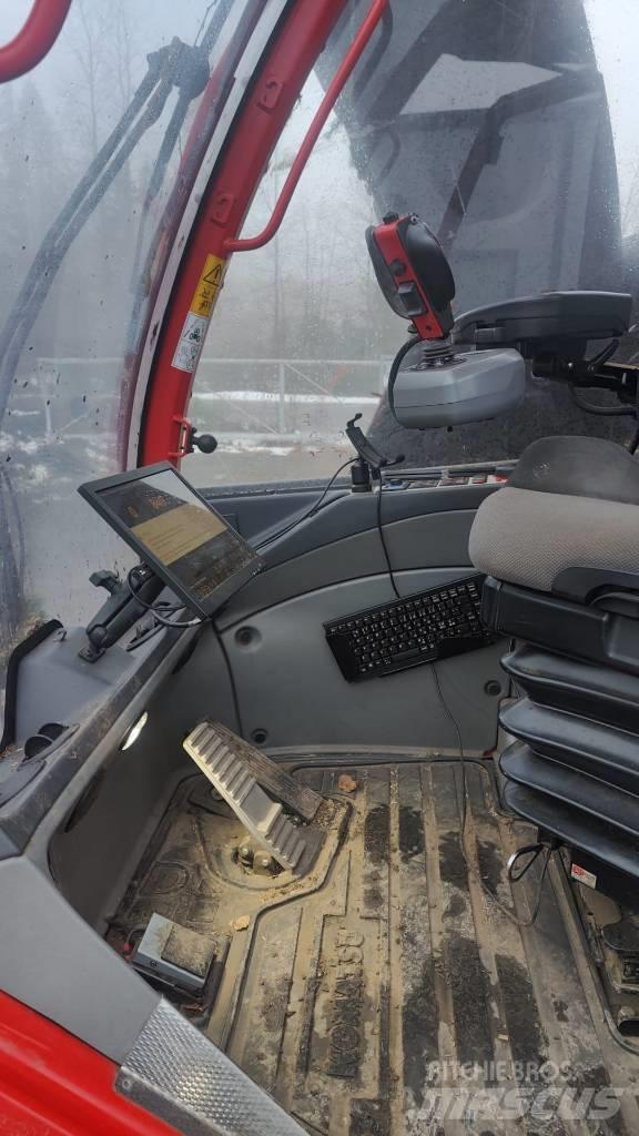 Komatsu 931XC Abatteuse