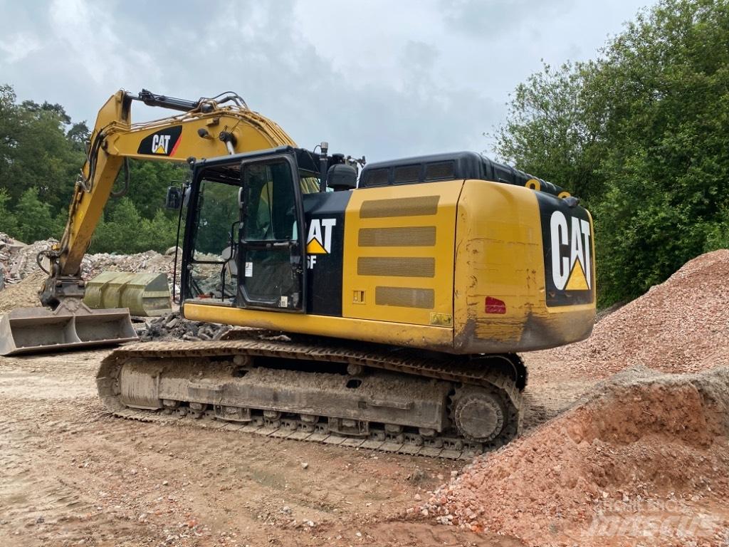 CAT 326 F L Pelle sur chenilles
