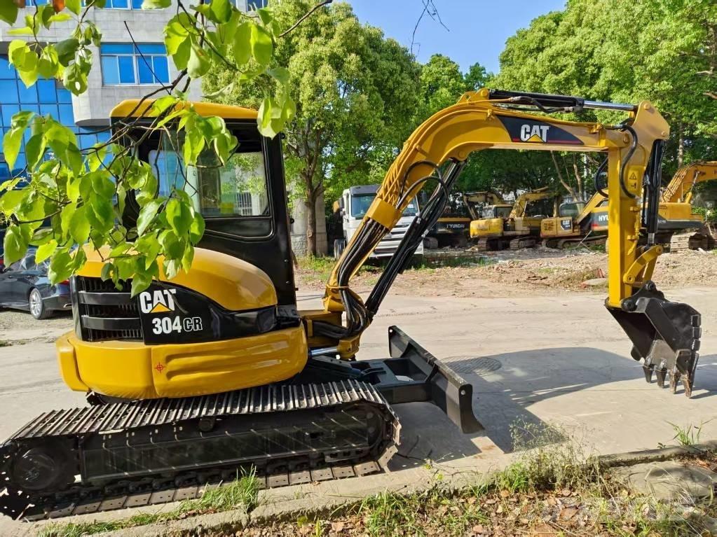 CAT 304 CR Mini pelle < 7t