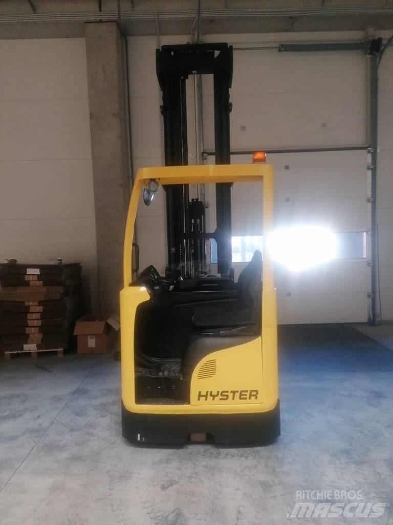 Hyster R 1.6 Chariot à mât rétractable