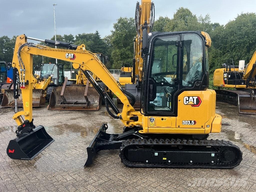CAT 303.5 CR Mini pelle < 7t
