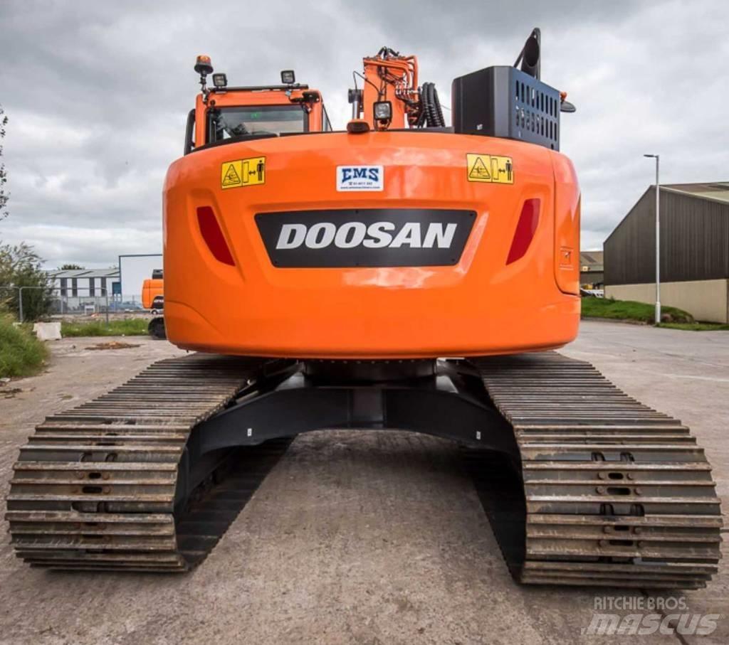 Doosan DX 235 LCR-5 Pelle sur chenilles