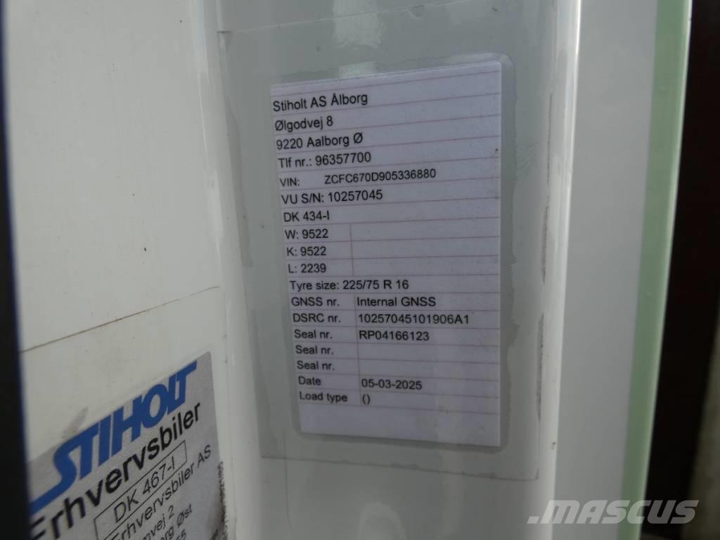 Iveco 70C 18 Châssis cabine