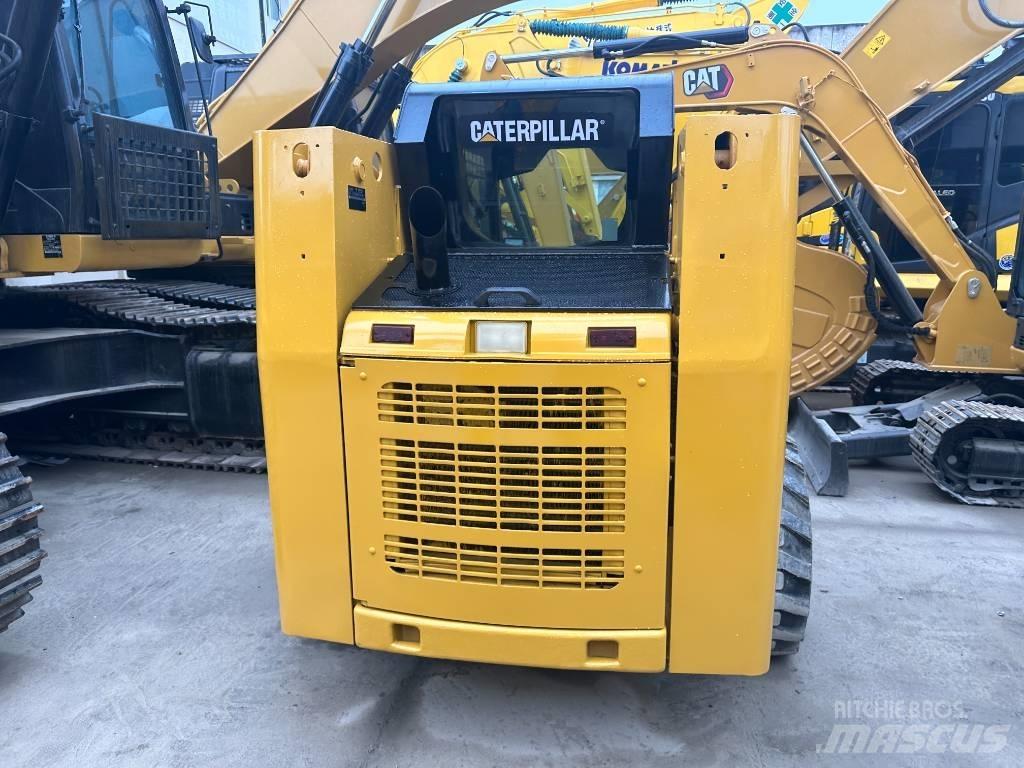 CAT 246 D Chargeuse compacte