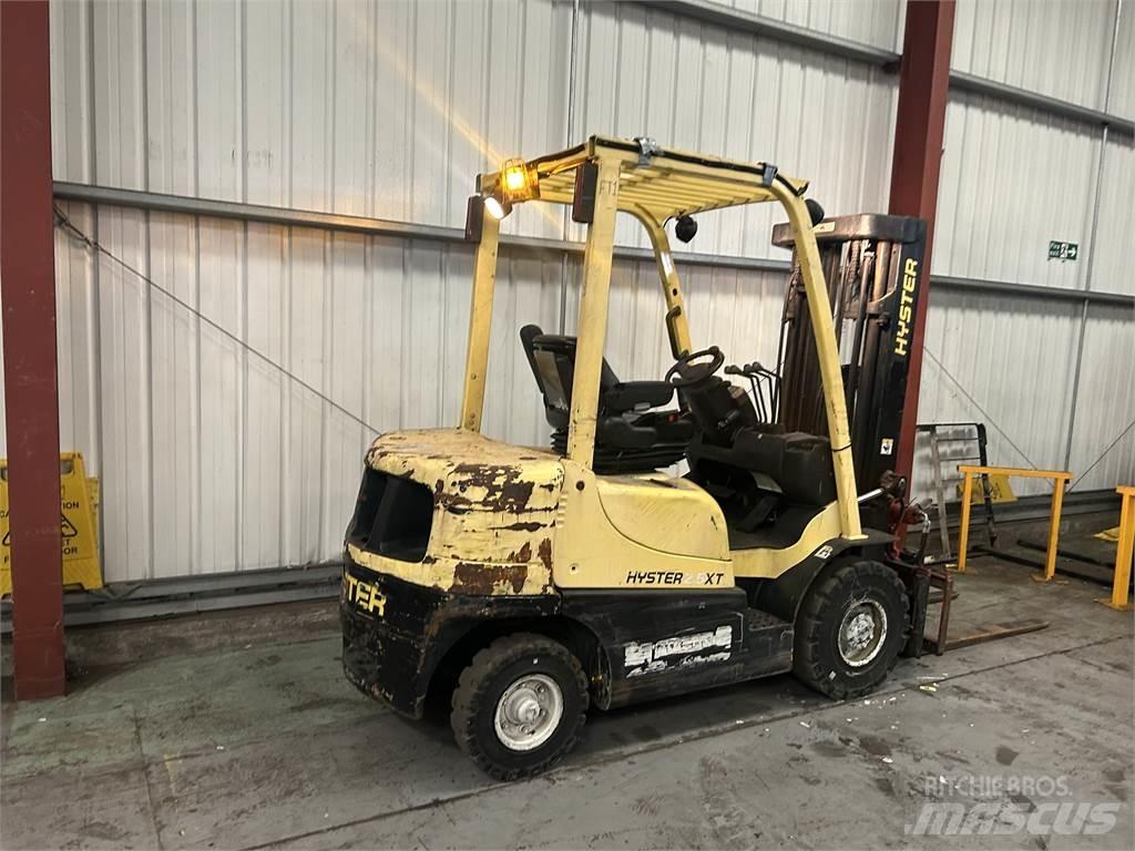 Hyster H2.5XT Chariots diesel