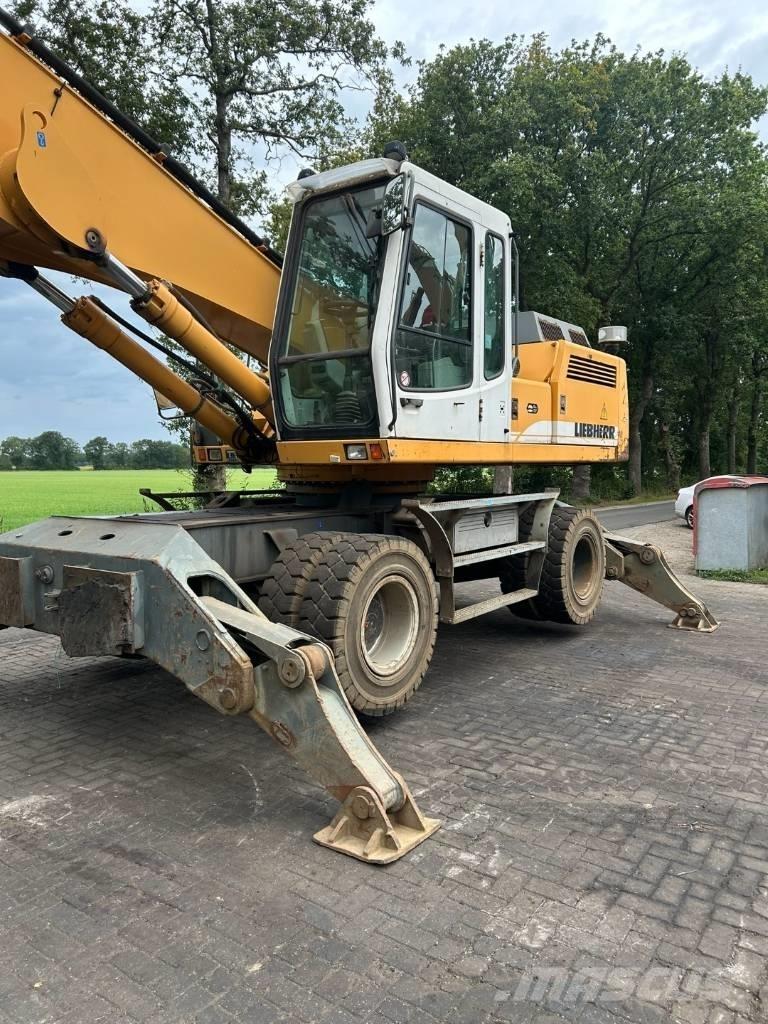 Liebherr 934 B Pelle à déchets
