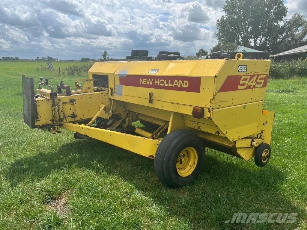 New Holland 945 Presse cubique