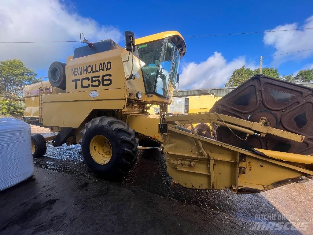 New Holland Tc.56h Moissonneuse batteuse