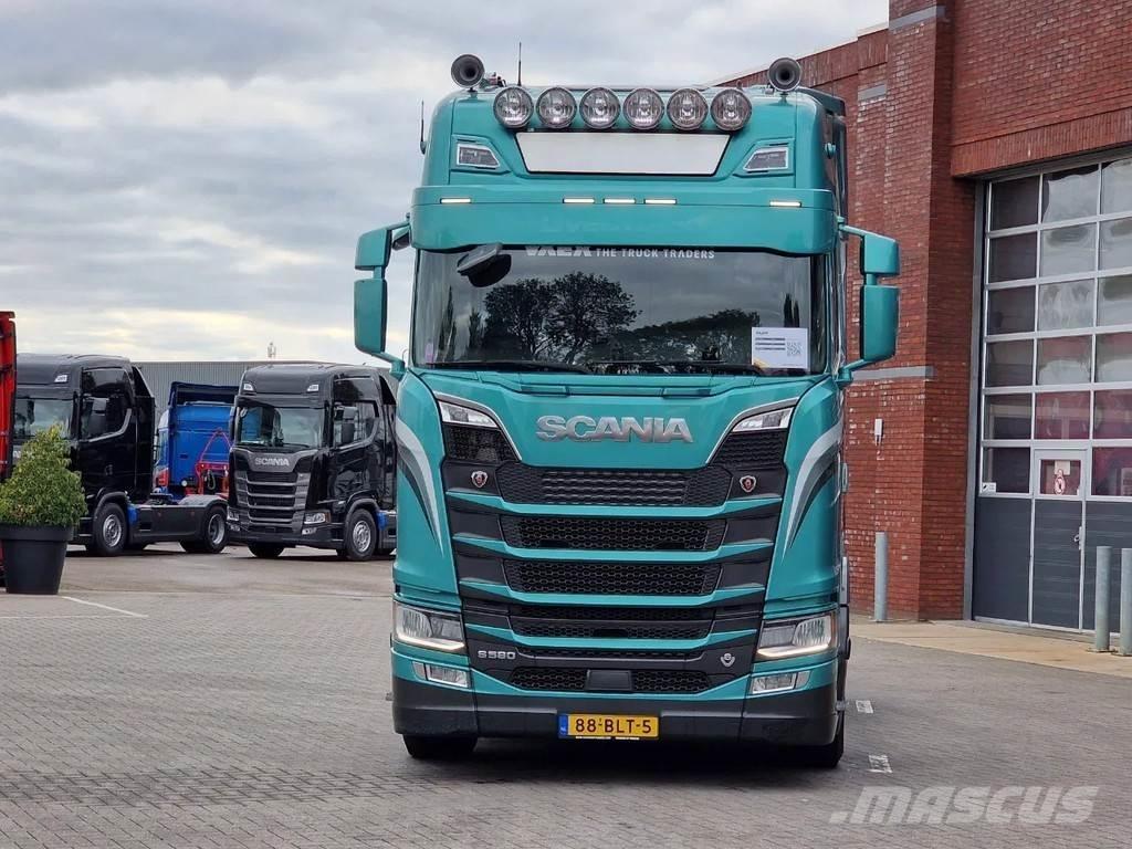 Scania S580 A4x2NB Tracteur routier