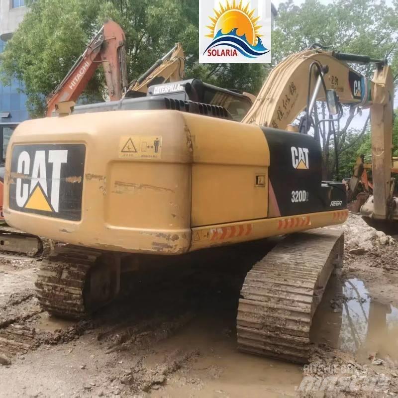 CAT 320 D2 Pelle sur chenilles