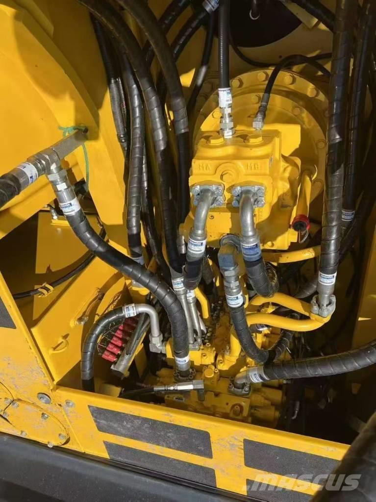 Komatsu 300-7 Pelle sur chenilles