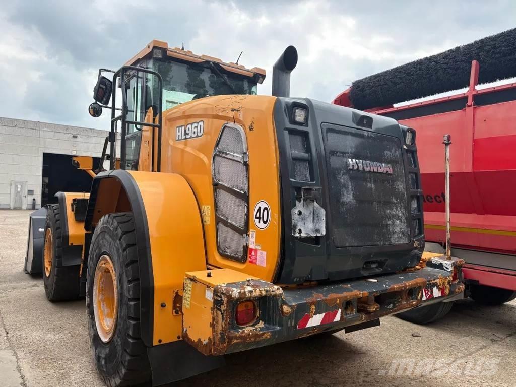 Hyundai HL960 Chargeuse sur pneus