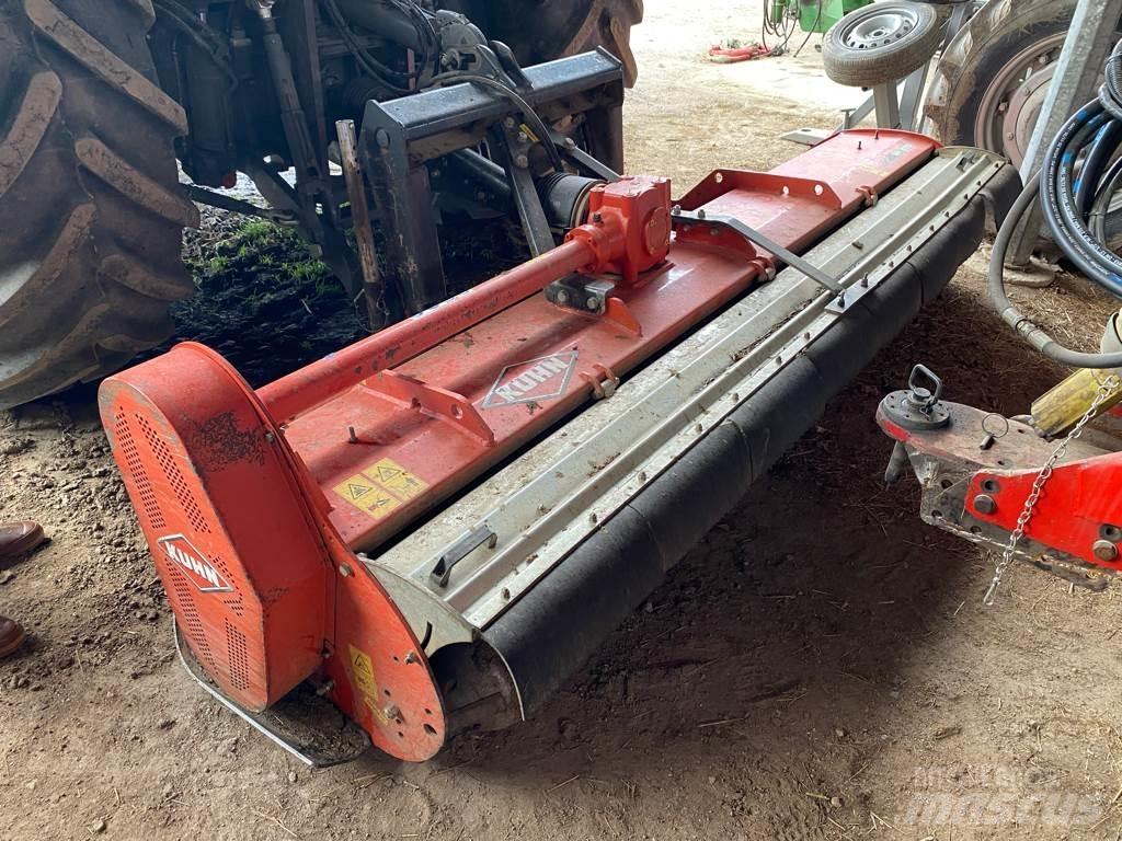 Kuhn BP 305 Concasseur