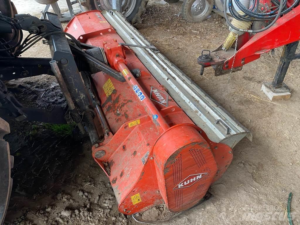 Kuhn BP 305 Concasseur