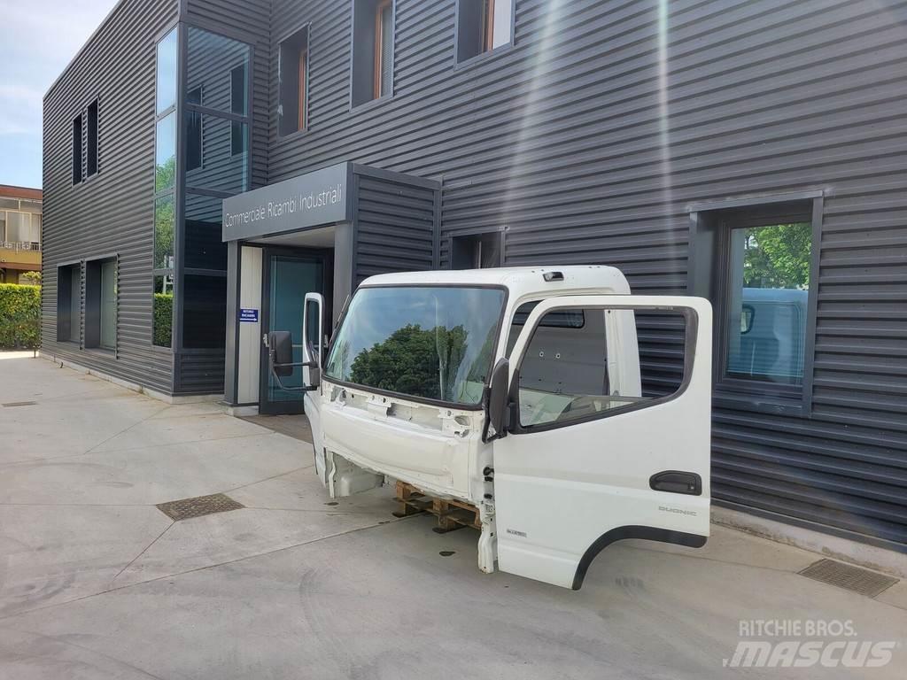 Mitsubishi Fuso "C" Cabines