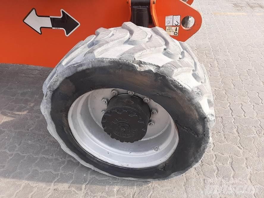 JLG 800AJ Nacelles articulées