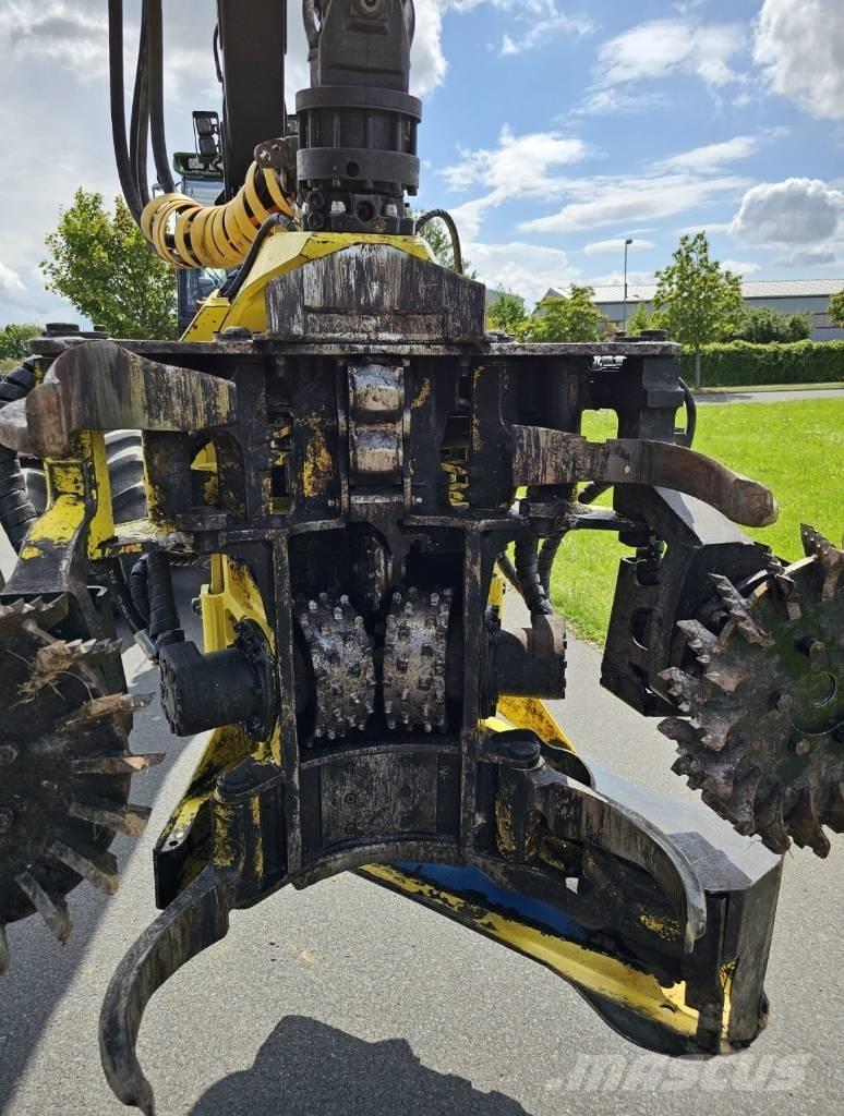 John Deere 1270 D Abatteuse