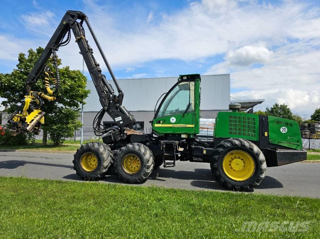 John Deere 1270 D Abatteuse