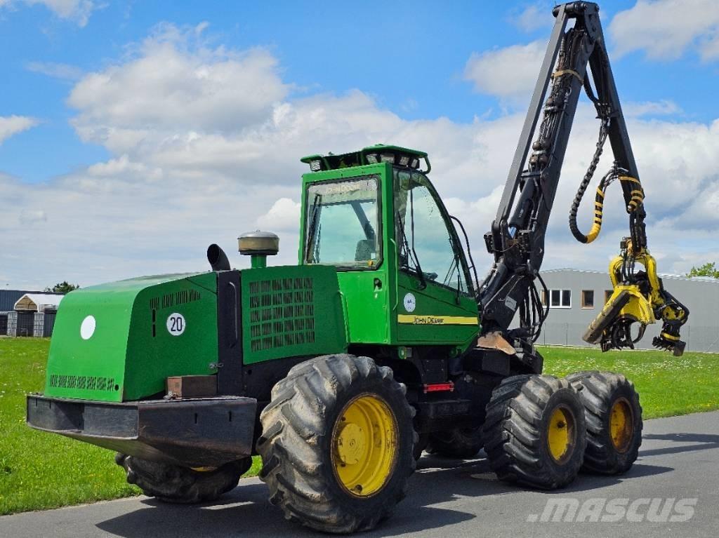 John Deere 1270 D Abatteuse