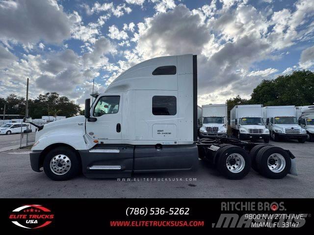 International LT Autre camion