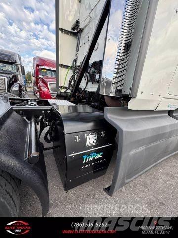 International LT Autre camion