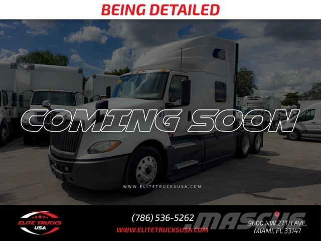 International LT Autre camion