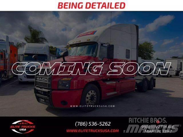 Mack Anthem Autre camion
