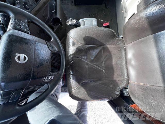 Volvo VNM Châssis cabine