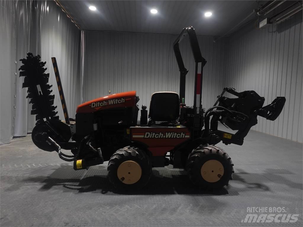 Ditch Witch 420SX Trancheuse