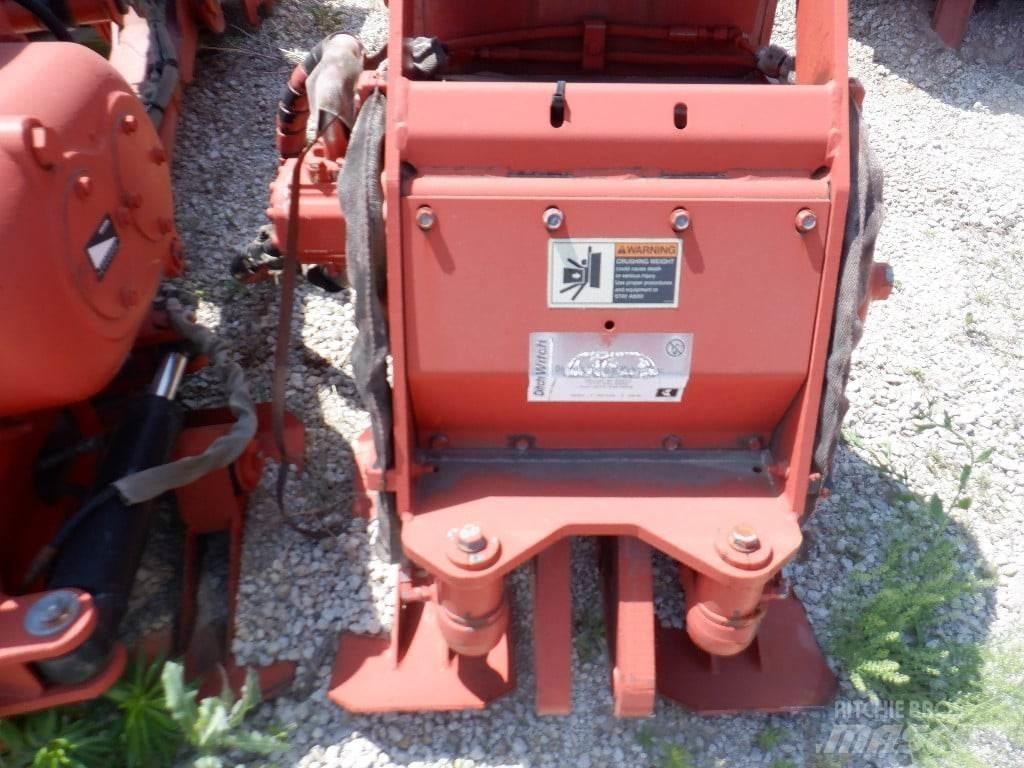 Ditch Witch M530 Chasse neige
