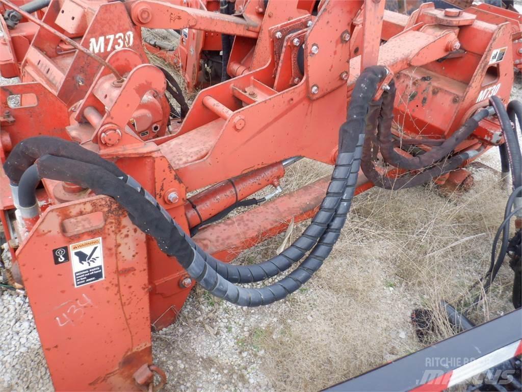 Ditch Witch M730 Chasse neige