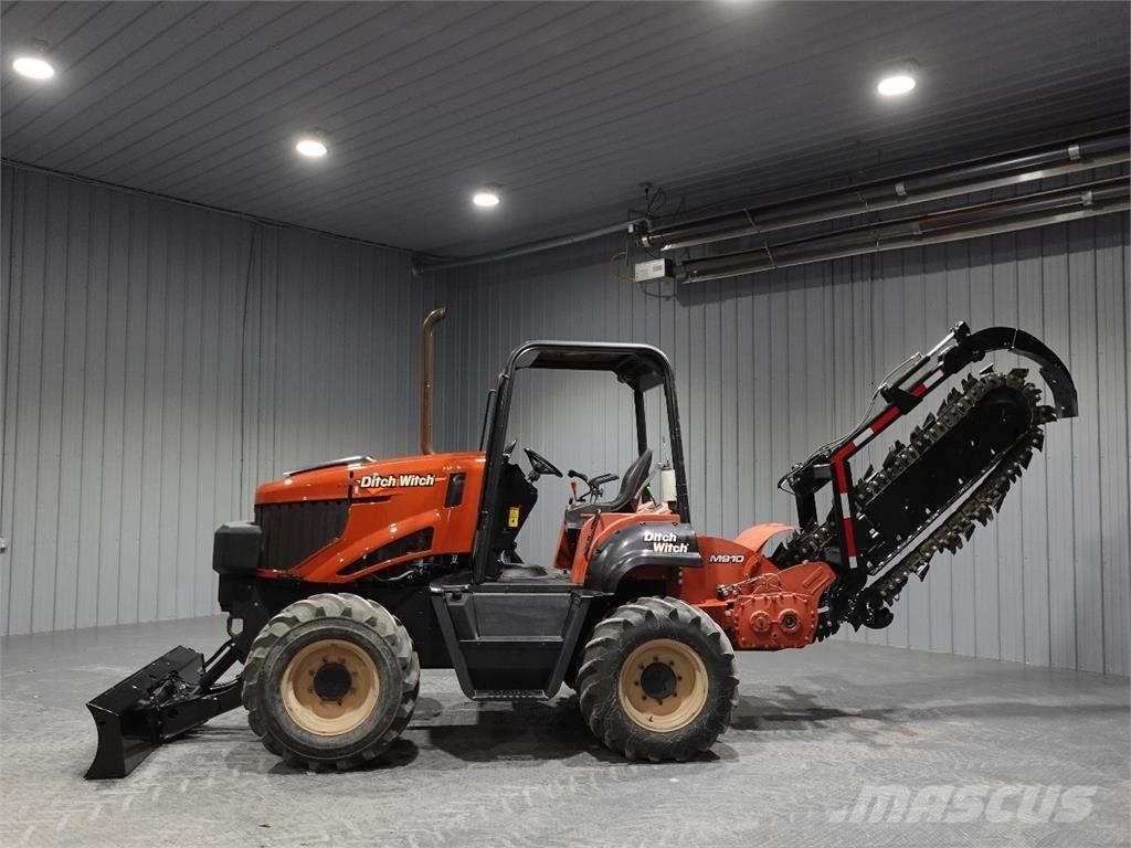 Ditch Witch RT100 Trancheuse