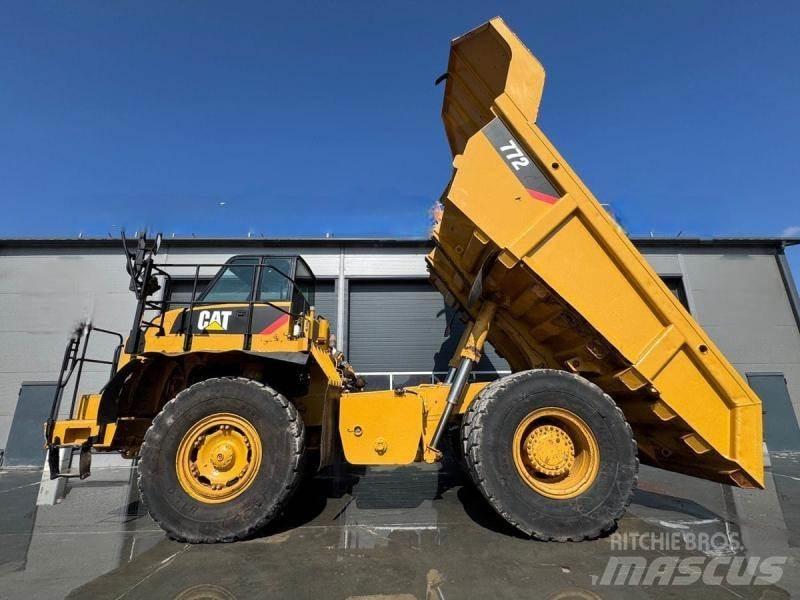 CAT 772 Tombereau rigide