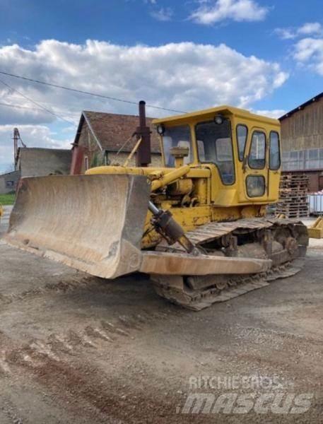 CAT D6C Bouteurs sur chenilles