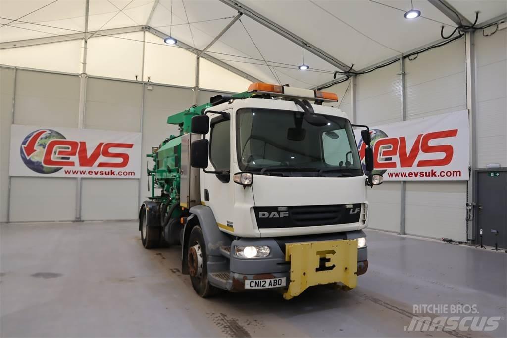DAF LF 55.250 GULLY SUCKER Construction - Autres