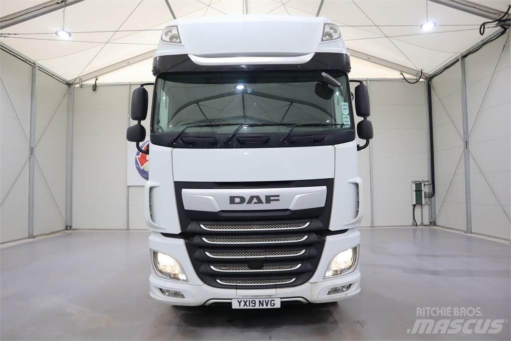 DAF XF530 Tracteur routier