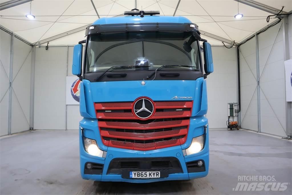 Mercedes-Benz ACTROS 2445 Tracteur routier
