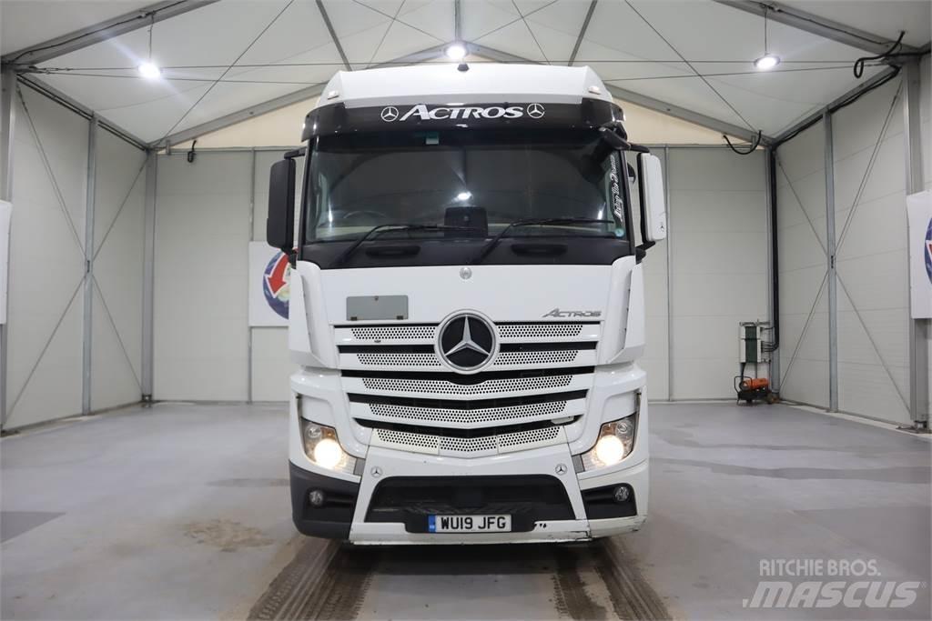 Mercedes-Benz Actros 2545 Tracteur routier