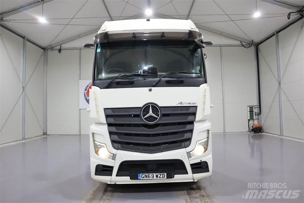 Mercedes-Benz Actros 2545 Tracteur routier