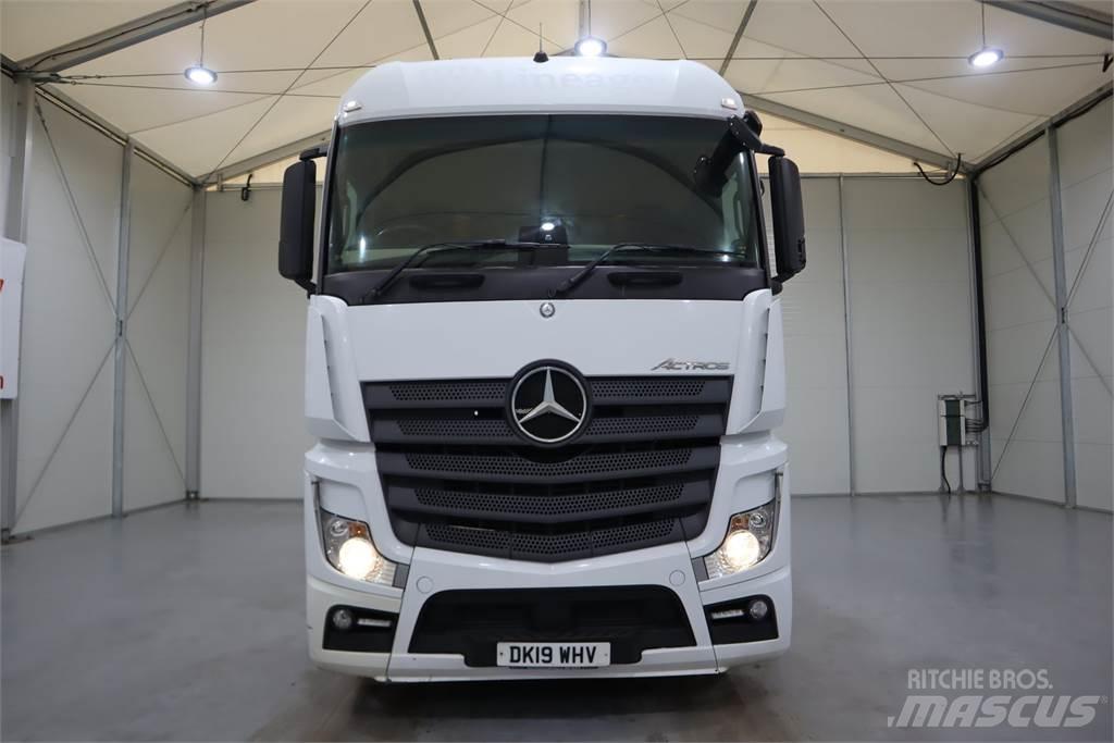 Mercedes-Benz ACTROS 2545 Tracteur routier
